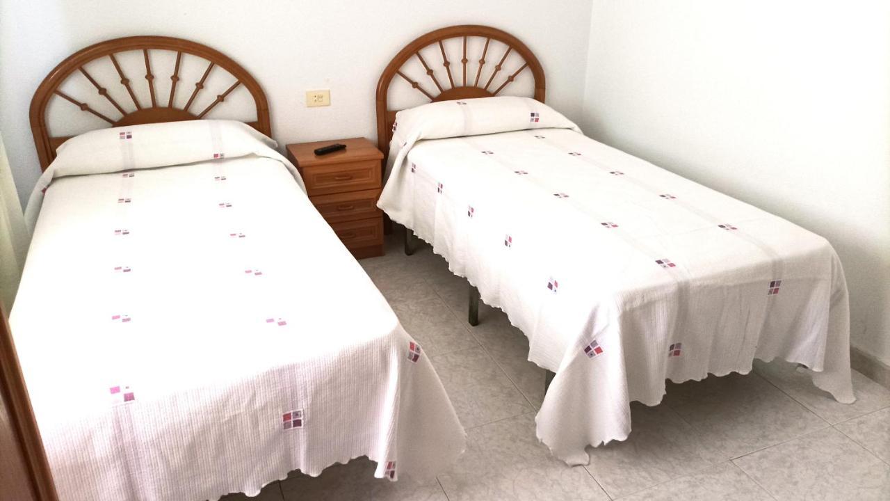 Garden Lodge Hostal Evencio Ribadavia Dış mekan fotoğraf