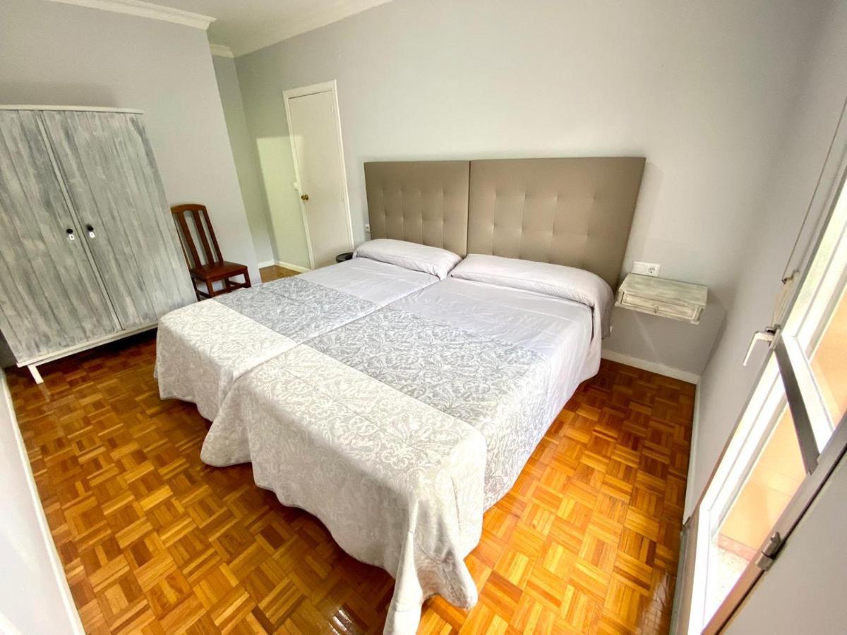 Garden Lodge Hostal Evencio Ribadavia Dış mekan fotoğraf