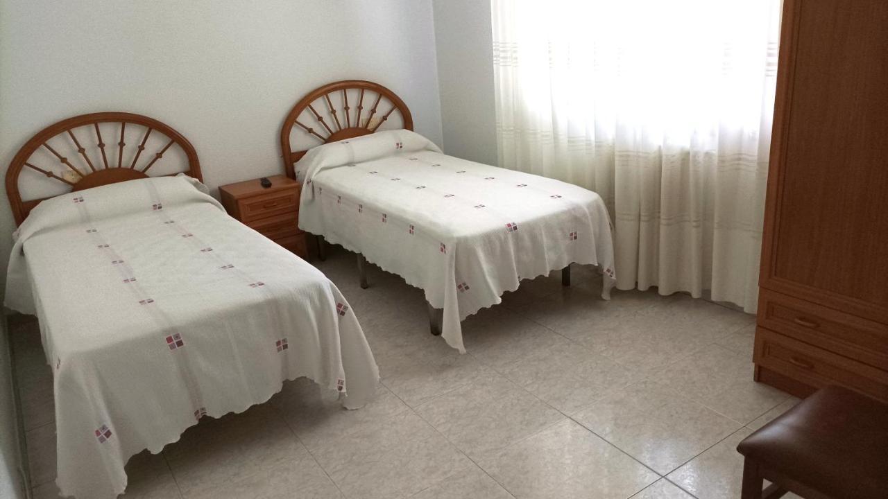 Garden Lodge Hostal Evencio Ribadavia Dış mekan fotoğraf