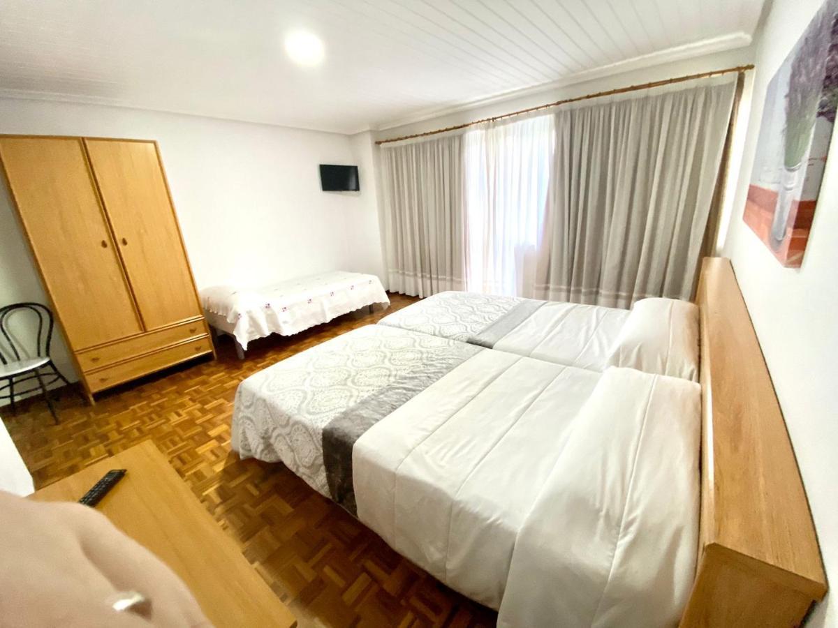 Garden Lodge Hostal Evencio Ribadavia Dış mekan fotoğraf
