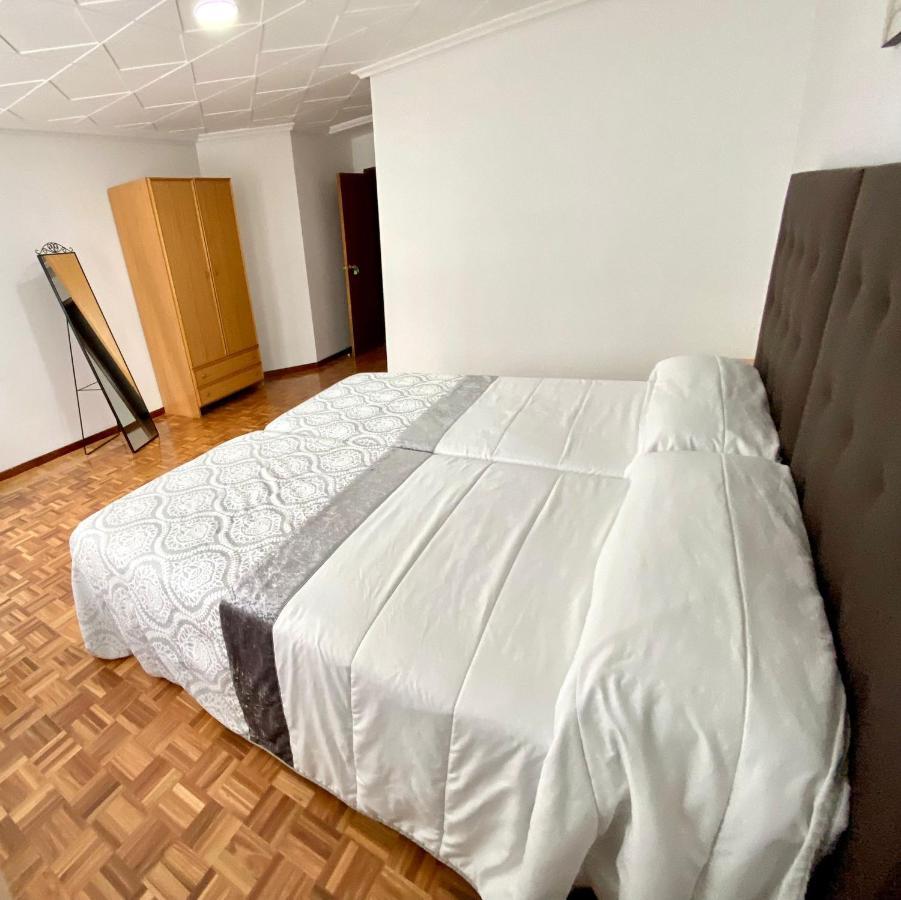 Garden Lodge Hostal Evencio Ribadavia Dış mekan fotoğraf